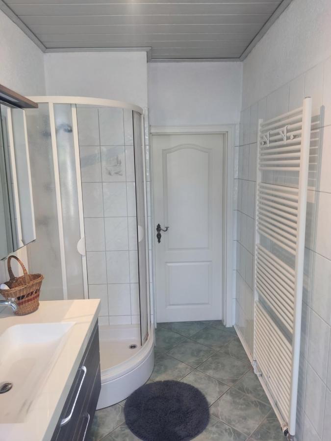Ferienwohnung 2 Am Hofladen Hellendorf Bad Gottleuba-Berggiesshuebel Luaran gambar
